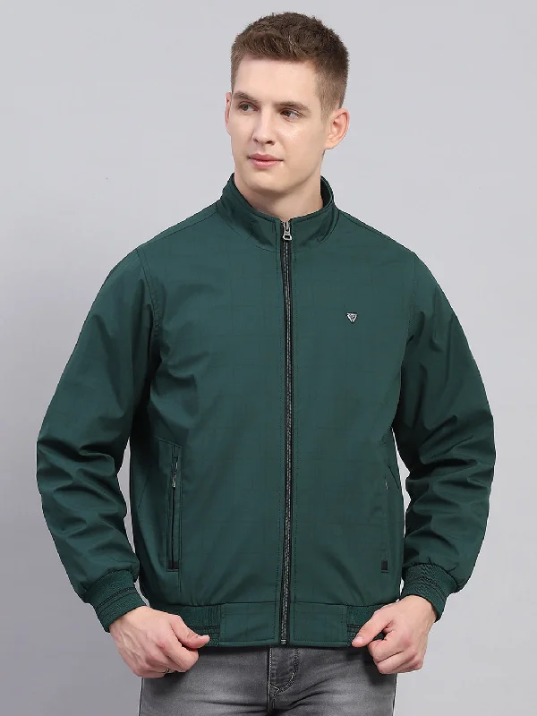 Minimal Urban Men Green Solid Mock Neck Full Sleeve Jacket