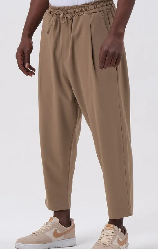 QL CLASSIK Relaxed Fit Cropped Trousers in Camel