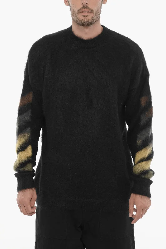 Off-White Crew-neck Fluffy Sweater with Contrasting Logo